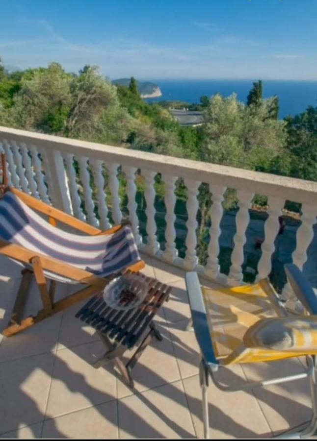 House Stijepovic Villa Petrovac Bagian luar foto
